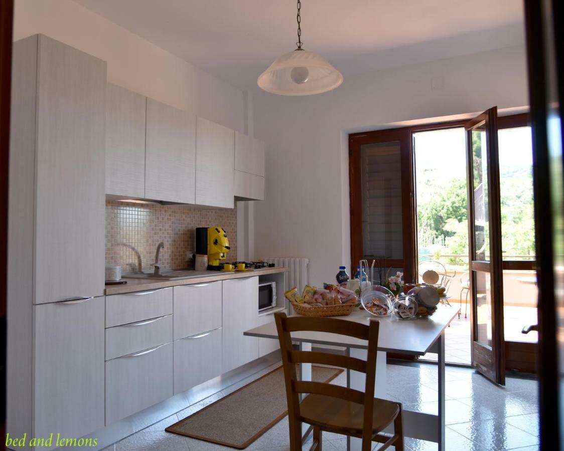 Bed And Lemons Bed & Breakfast Piano di Sorrento Bagian luar foto